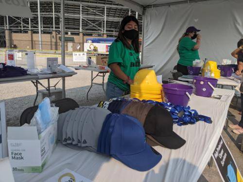 PXL 20210827 225402290