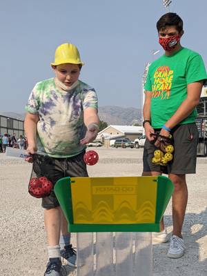 PXL 20210827 232103582.MP 