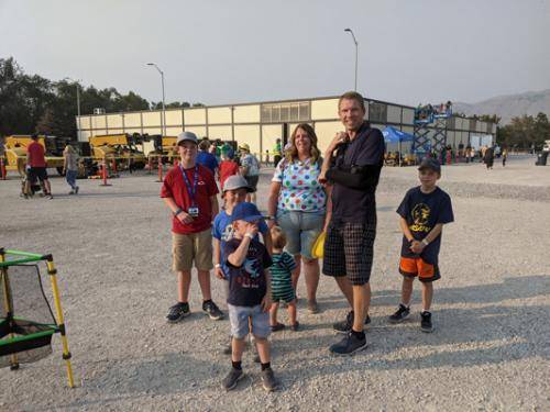 PXL 20210828 001544239.MP 