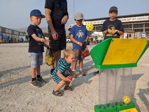 PXL 20210828 001656584.MP 