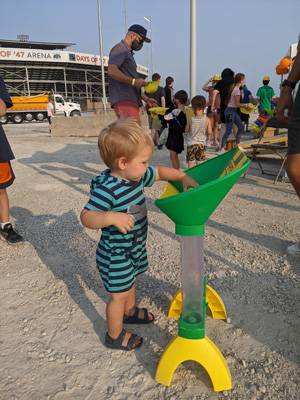 PXL 20210828 001704205