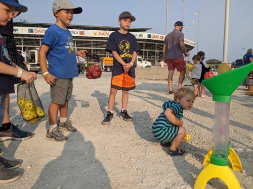 PXL 20210828 001716106.MP 