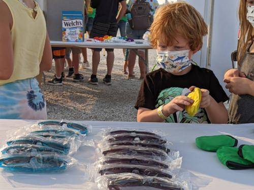 PXL 20210828 002138465.MP 