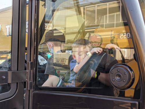 PXL 20210828 002545469.MP 