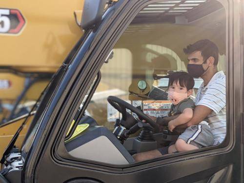 PXL 20210828 002630871.PORTRAIT