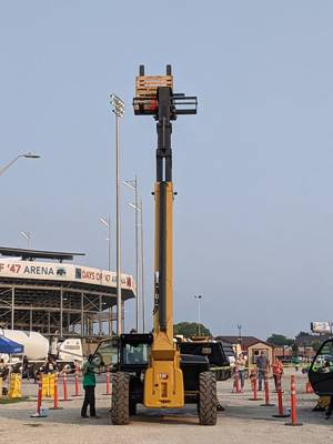 PXL 20210828 004658234.PORTRAIT